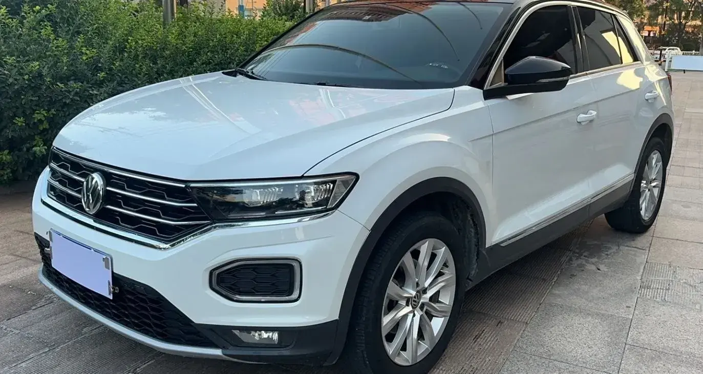 2018 Volkswagen T-Roc 1.4T 150HP L4 7DCT