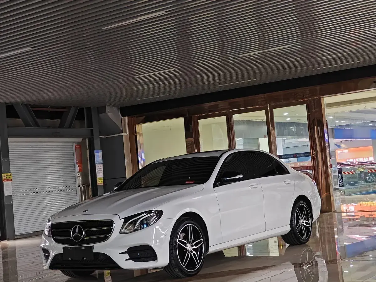 2017 Mercedes-Benz E Class 2.0T 184HP L4 9AT