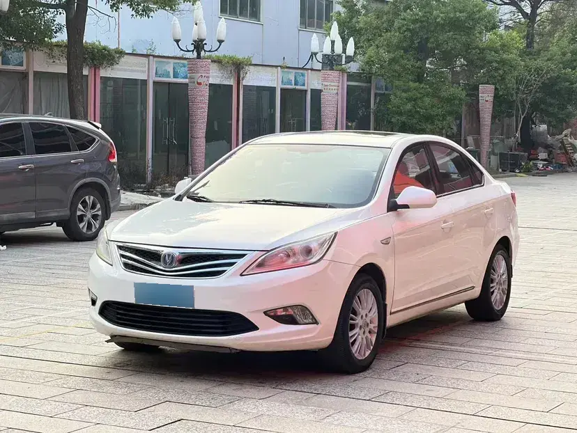 2013 ChangAn Eado 1.6L 125HP L4 4AT