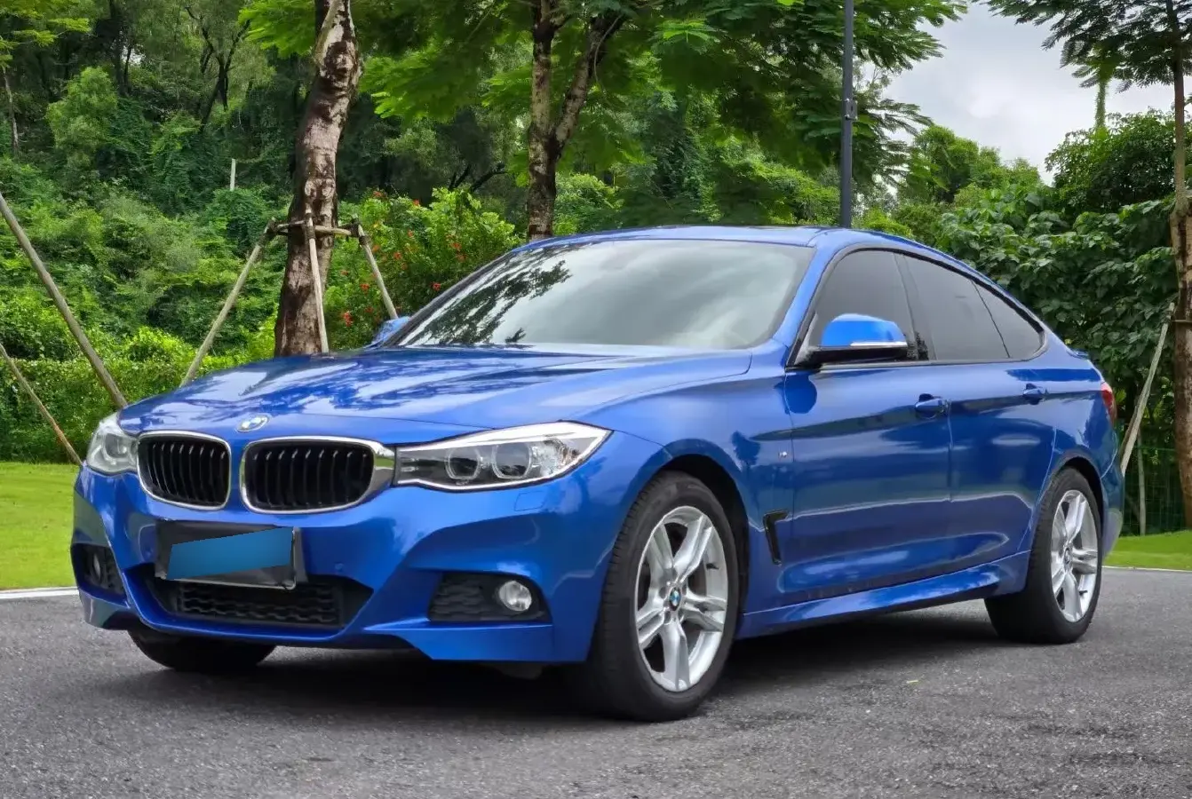 2016 BMW 3 Series GT 2.0T 184HP L4 8AT