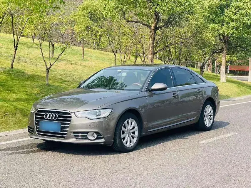 2014 Audi A6L 2.0T 180HP L4 CVT