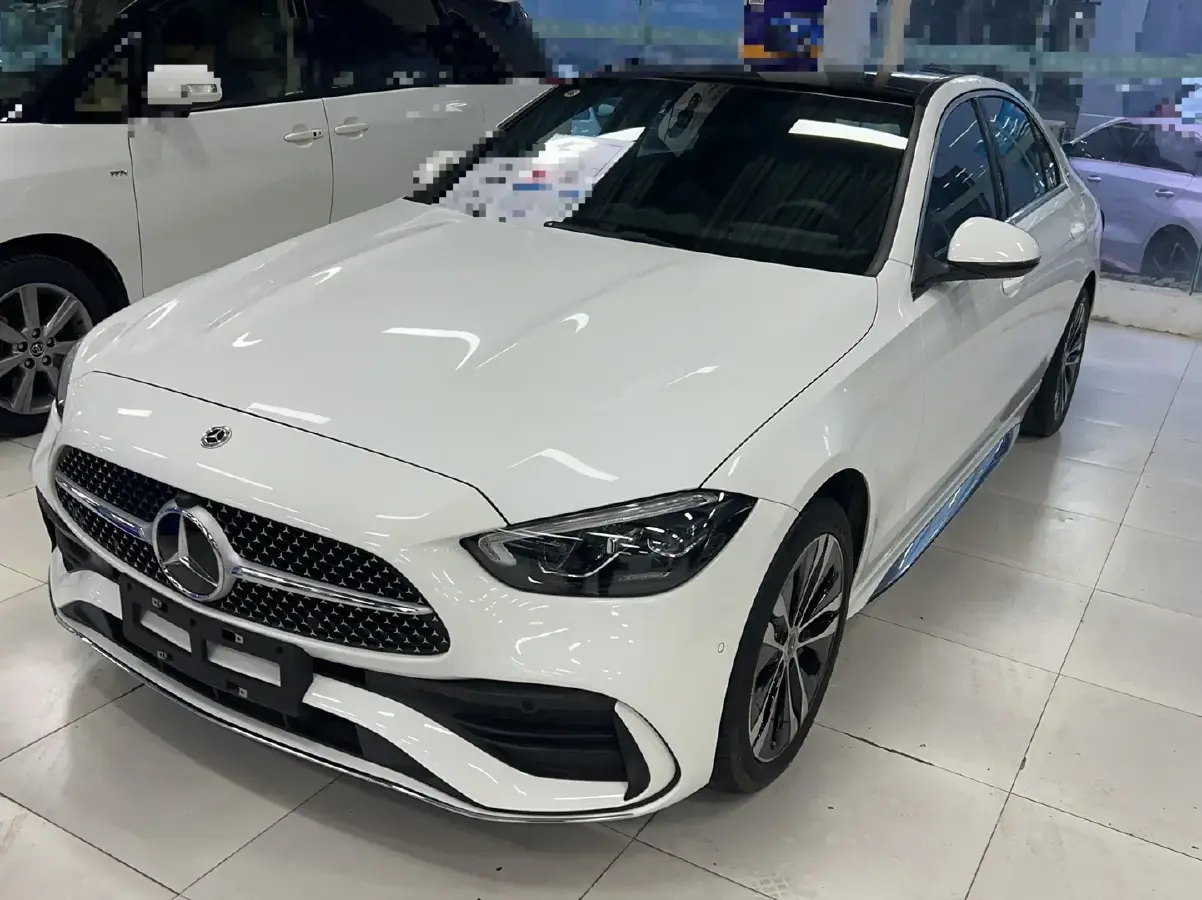 2024 Mercedes-Benz C Class 2.0T 204HP L4 9AT PHEV 25.4KWH