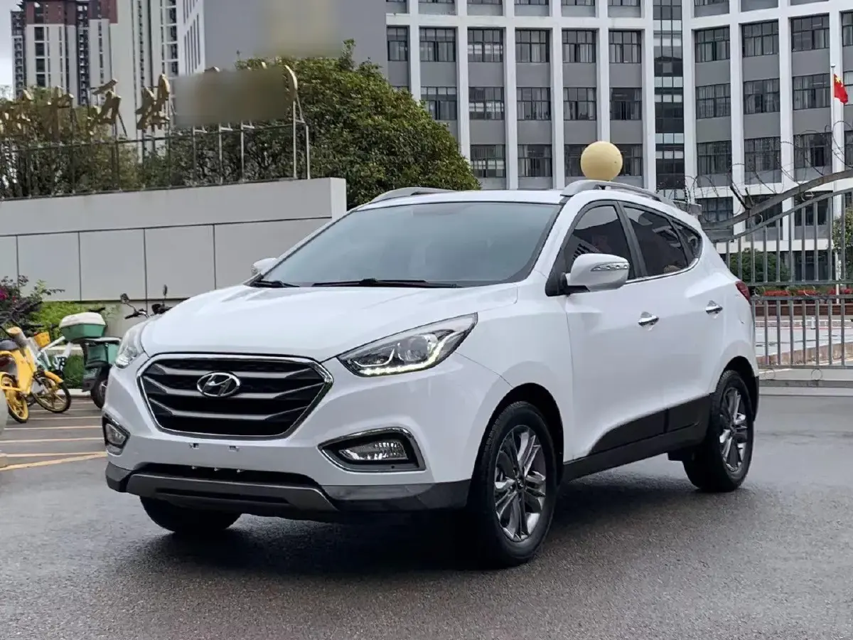 2015 Hyundai ix35 2.0L 165HP L4 6AT