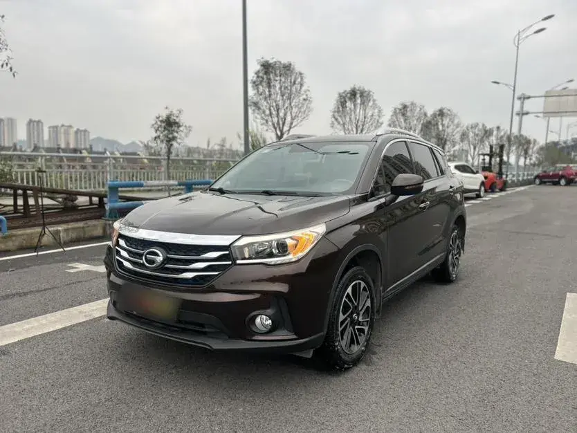 2015 GAC Trumpchi GS4 1.3T 137HP L4 5MT