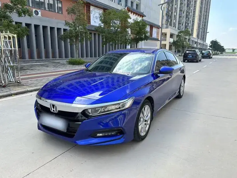 2018 Honda Accord 1.5T 194HP L4 CVT