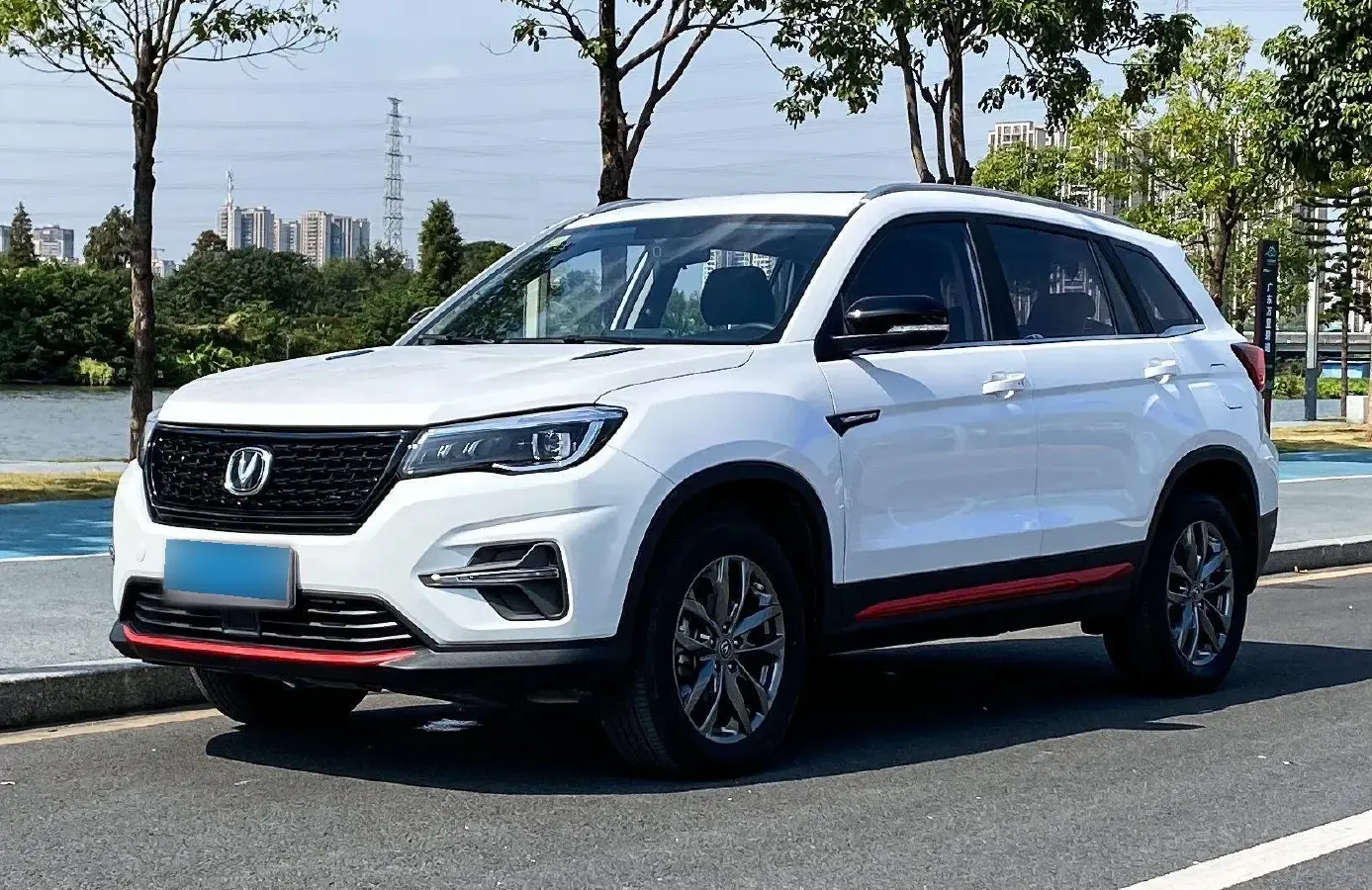 2021 ChangAn CS75 1.5T 178HP L4 7DCT