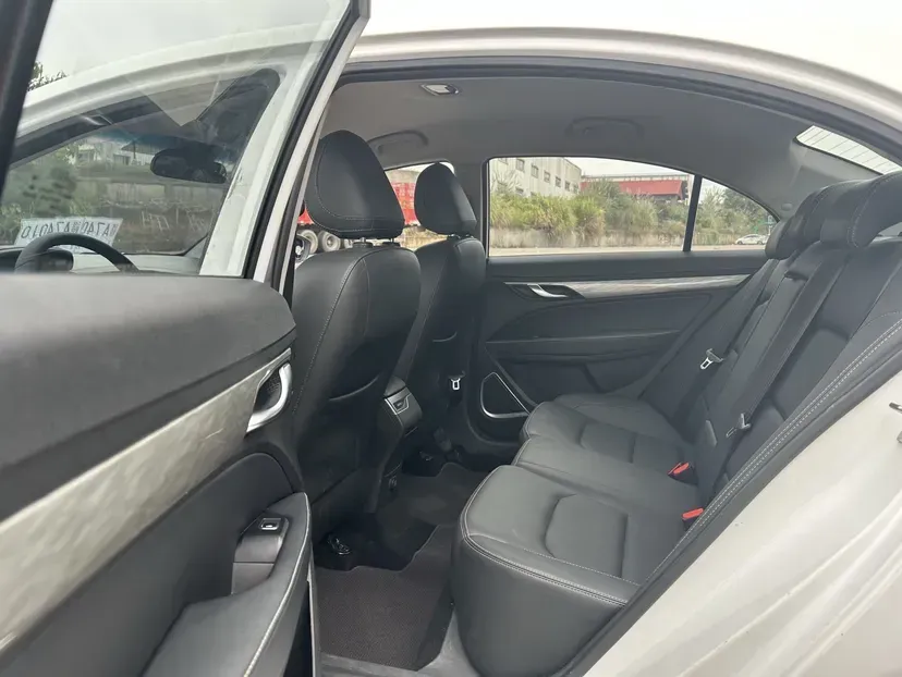 2019 Geely Emgrand 1.5L 109HP L4 CVT,autocango,china used car exporter,china ev exporter,chinese used car exporter,chinese used ev exporter