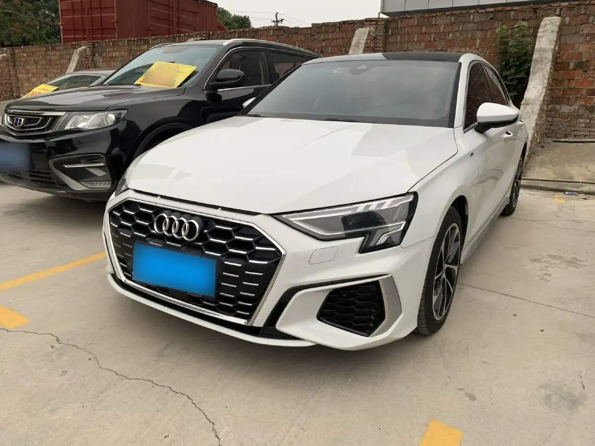 2022 Audi A3 1.4T 150HP L4 7DCT