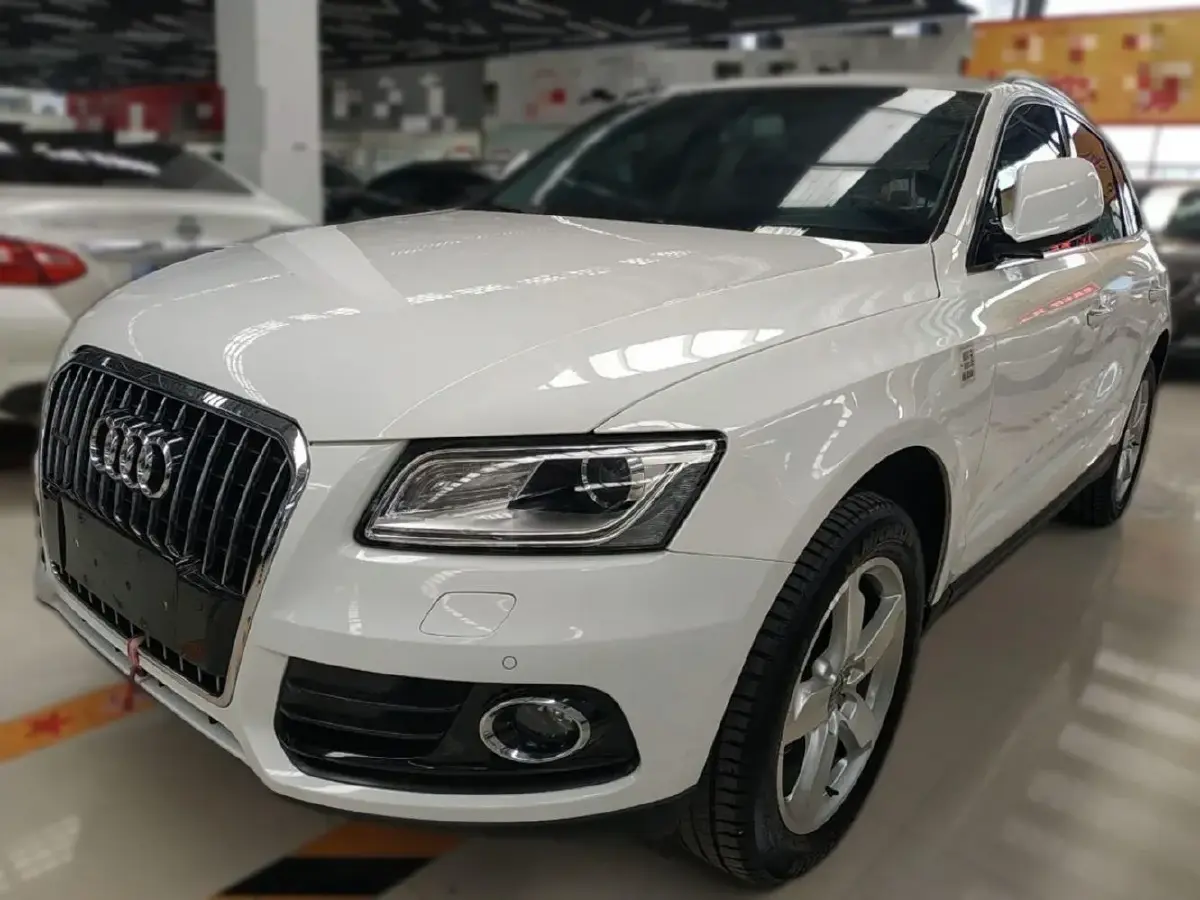 2015 Audi Q5 2.0T 224HP L4 8AT