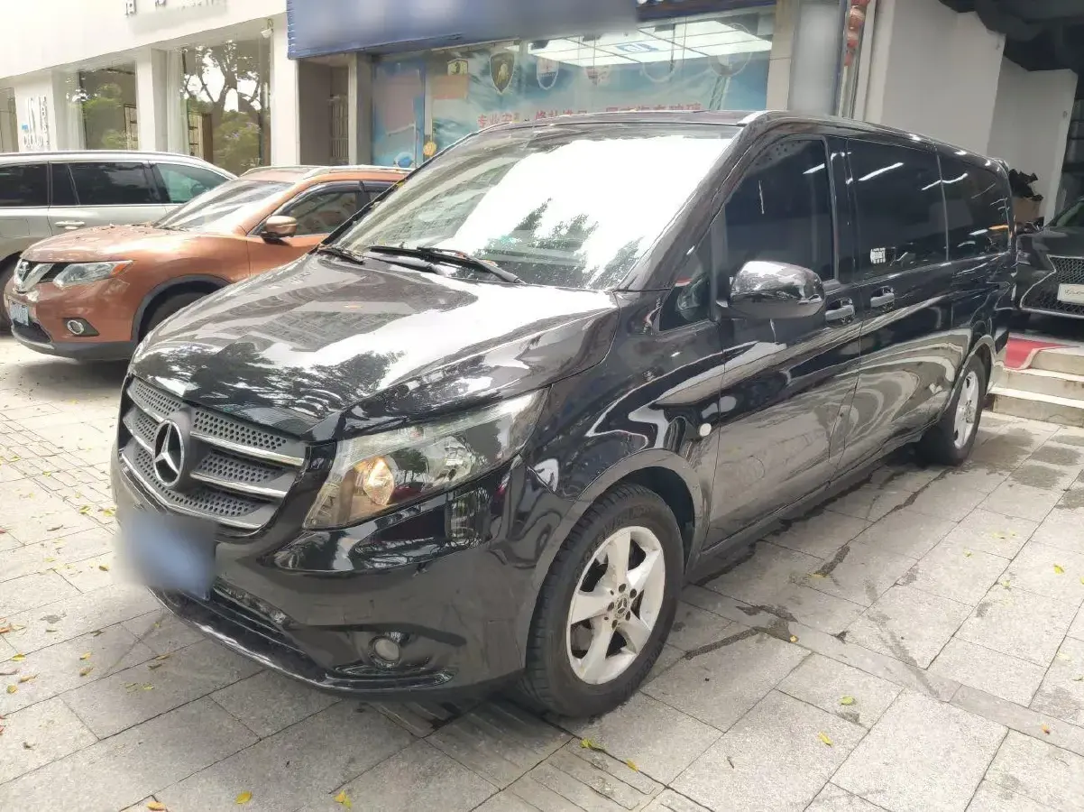 2018 Mercedes-Benz Vito 2.0T 211HP L4 7AT