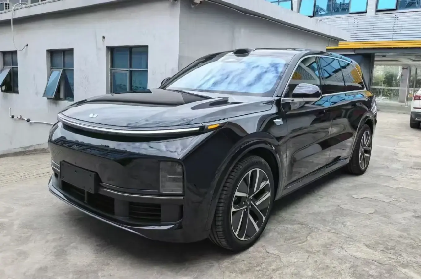 2024 Li L9 Range Extended 154HP REEV 52.3KWH