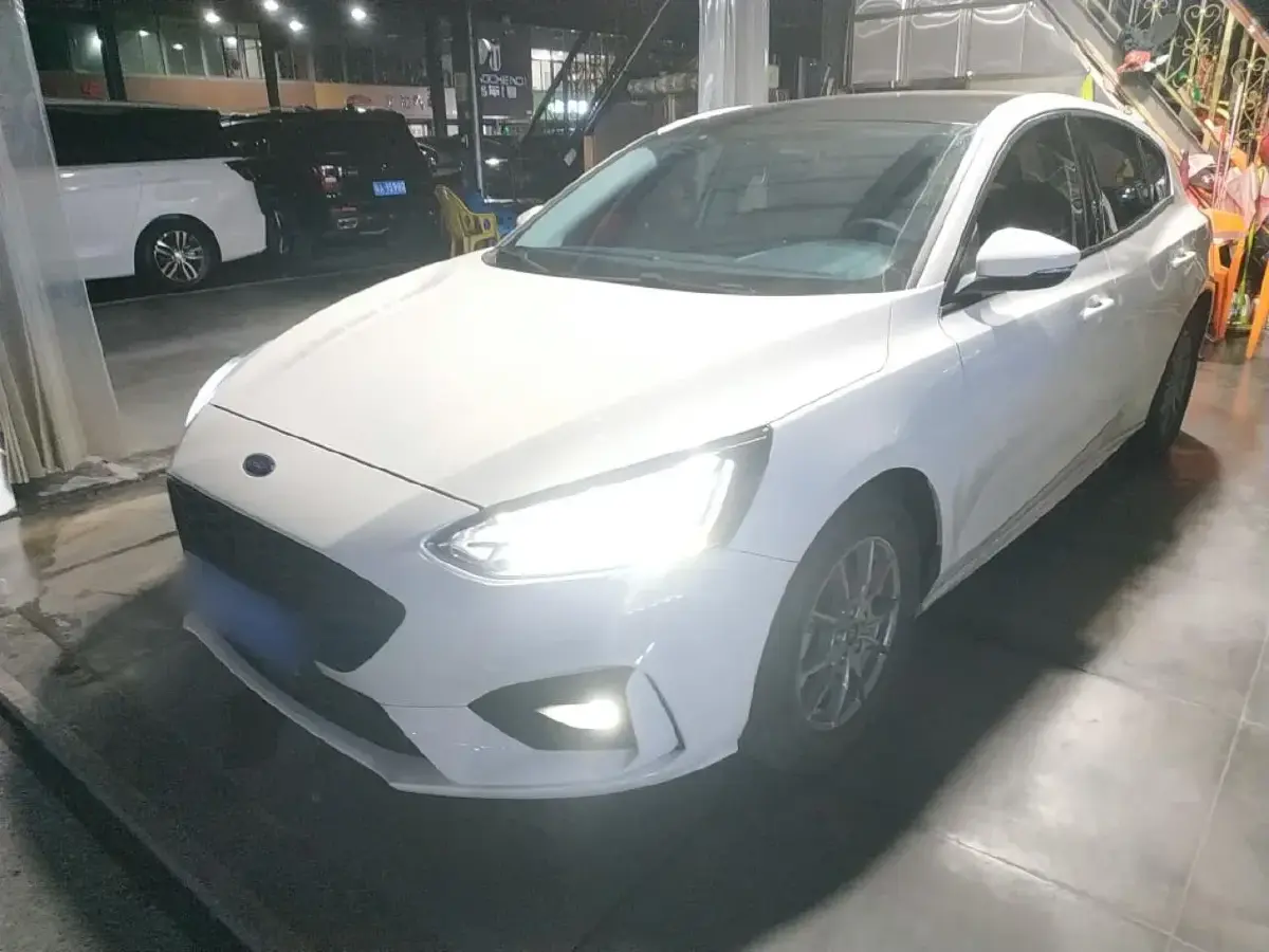 2021 Ford Focus 1.5T 174HP L3 8AT