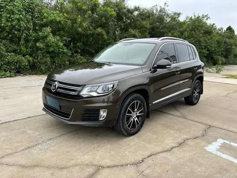 2015 Volkswagen Tiguan 1.8T 160HP L4 6AT