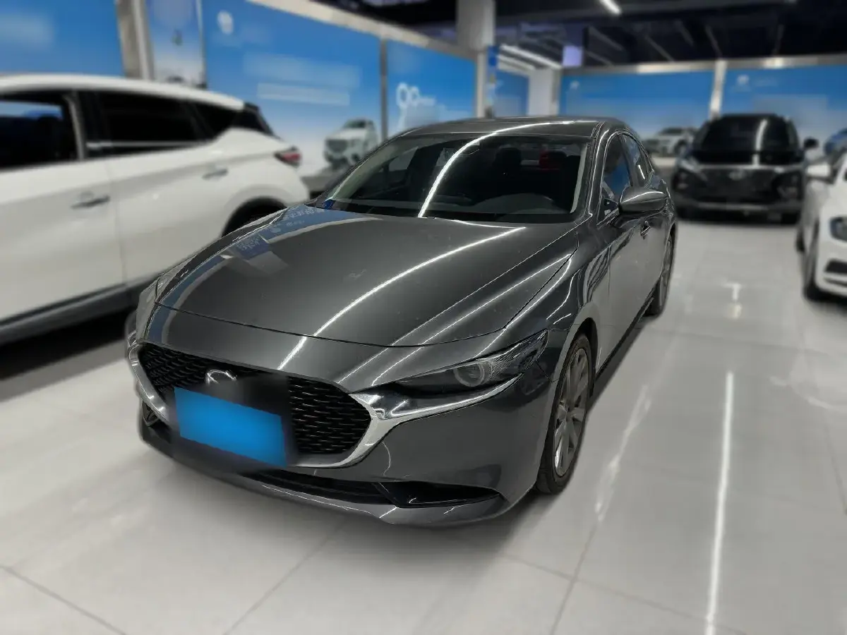 2021 Mazda 3 Axela 2.0L 158HP L4 6AT