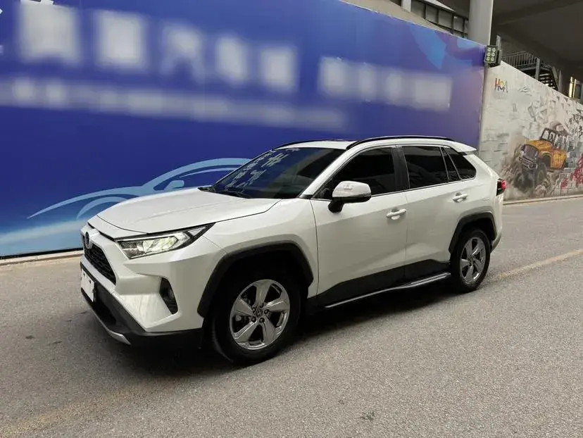 2021 Toyota RAV4 2.0L 171HP L4 CVT
