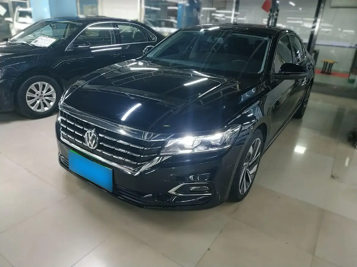 2020 Volkswagen Passat 1.4T 150HP L4 7DCT