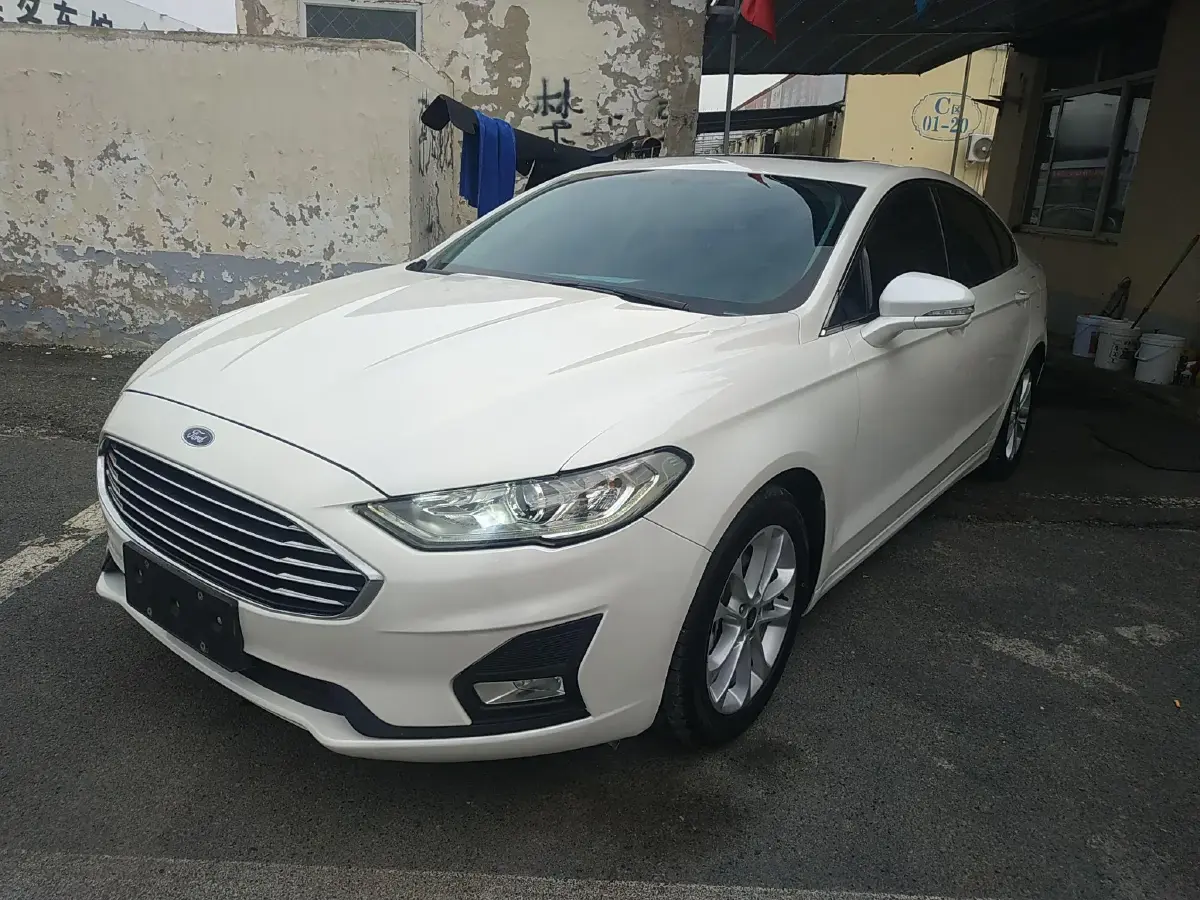 2020 Ford Mondeo 1.5T 182HP L4 6AT