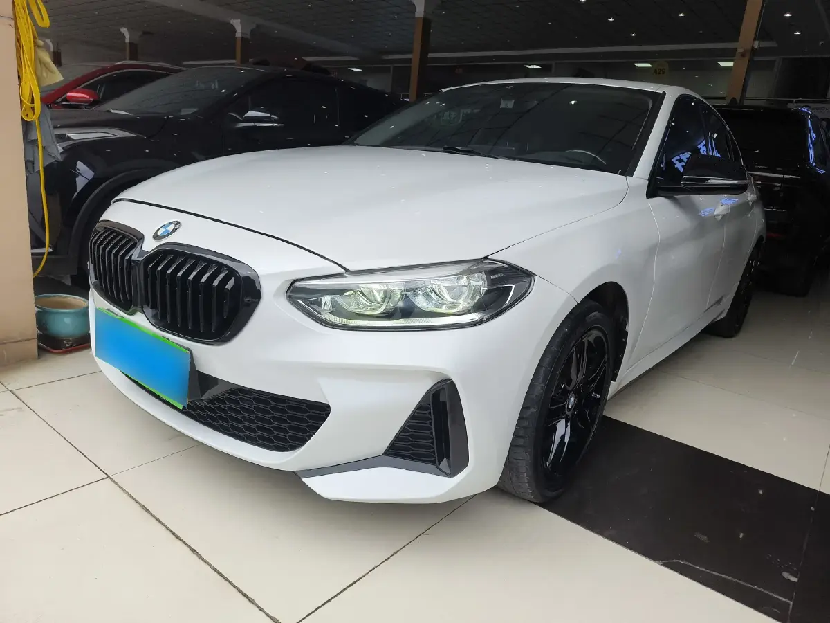 2021 BMW 1 Series 1.5T 140HP L3 7DCT