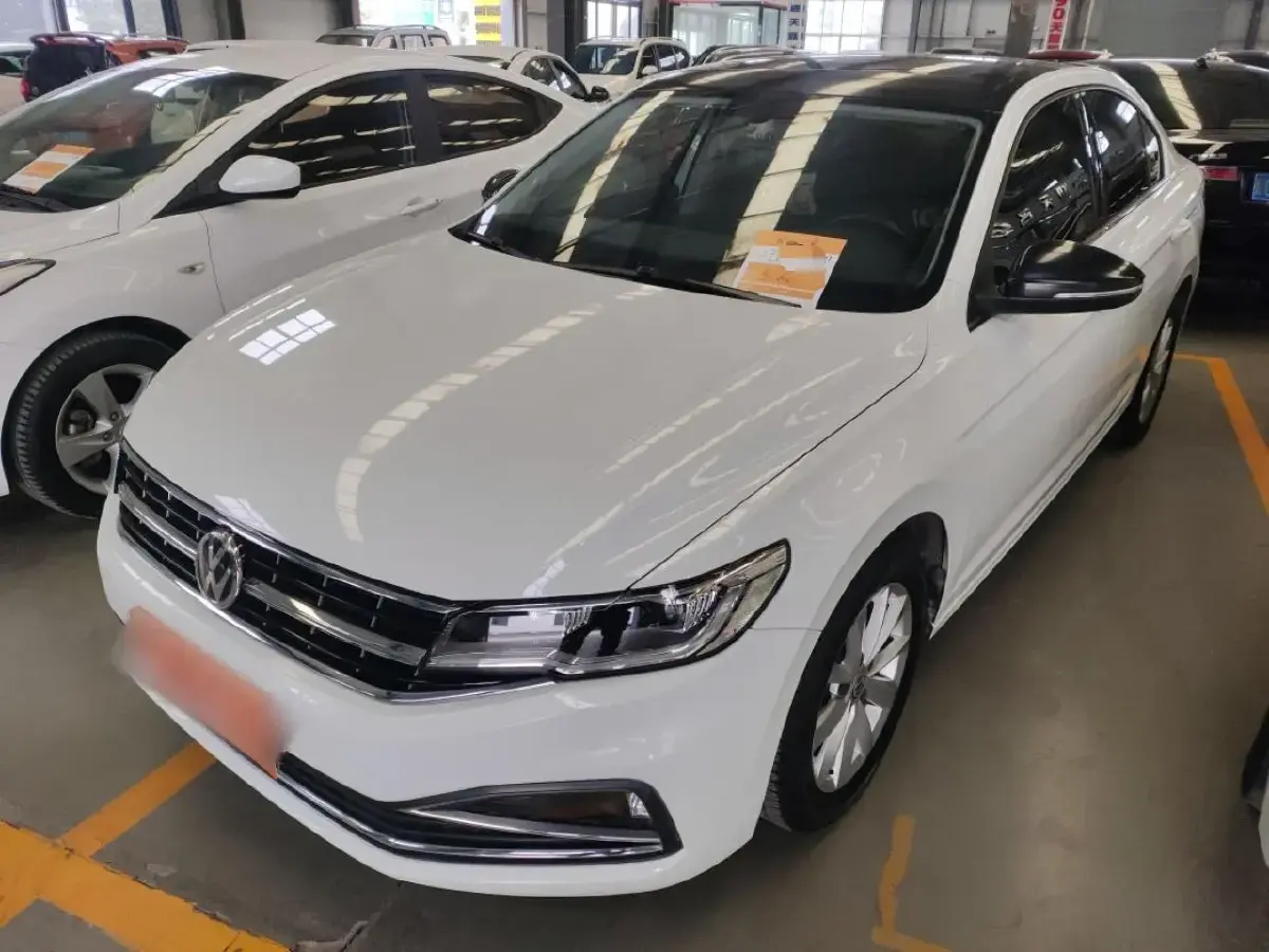 2020 Volkswagen Bora 1.5L 113HP L4 6AT
