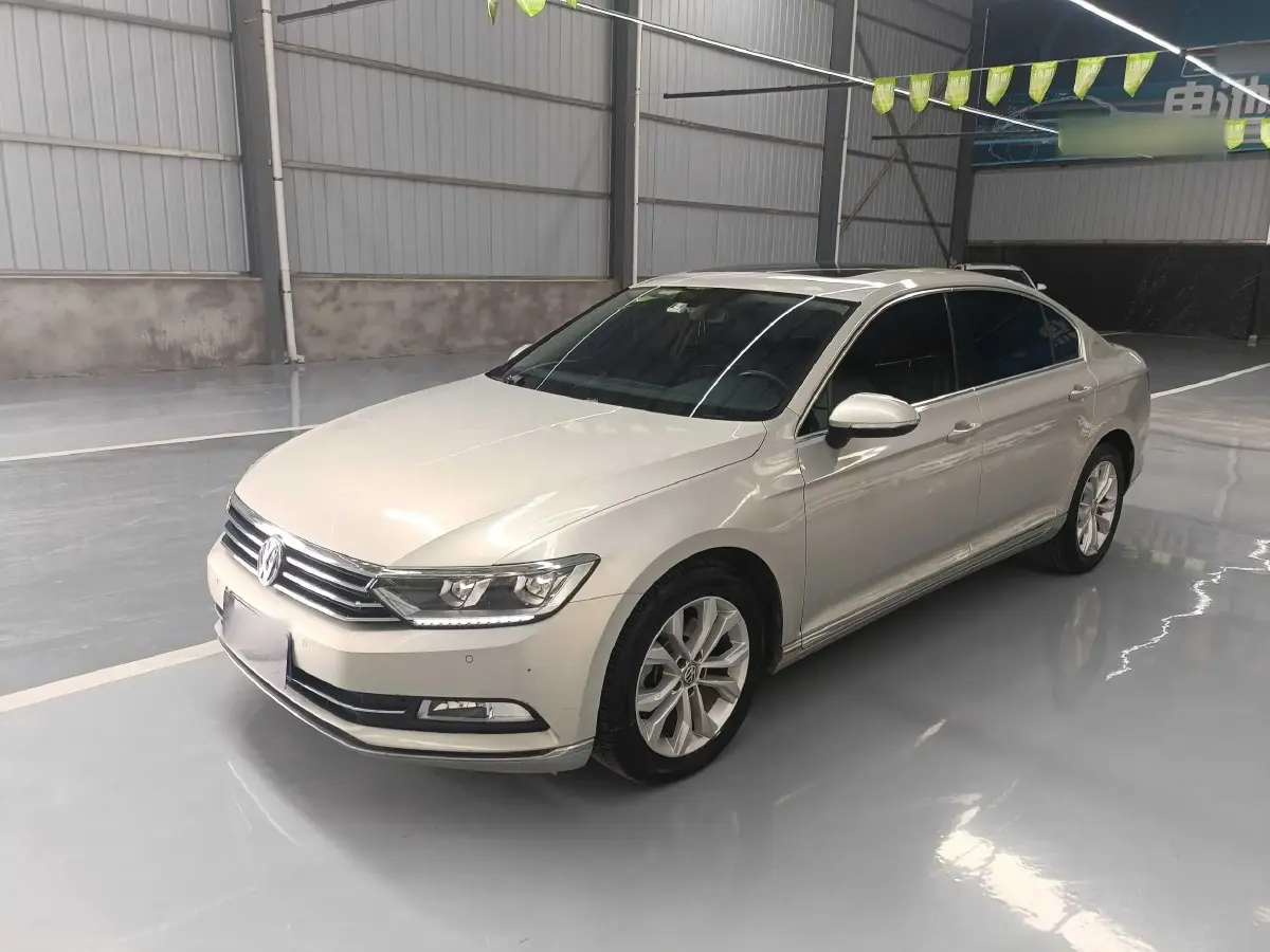 2017 Volkswagen Magotan 1.8T 180HP L4 7DCT