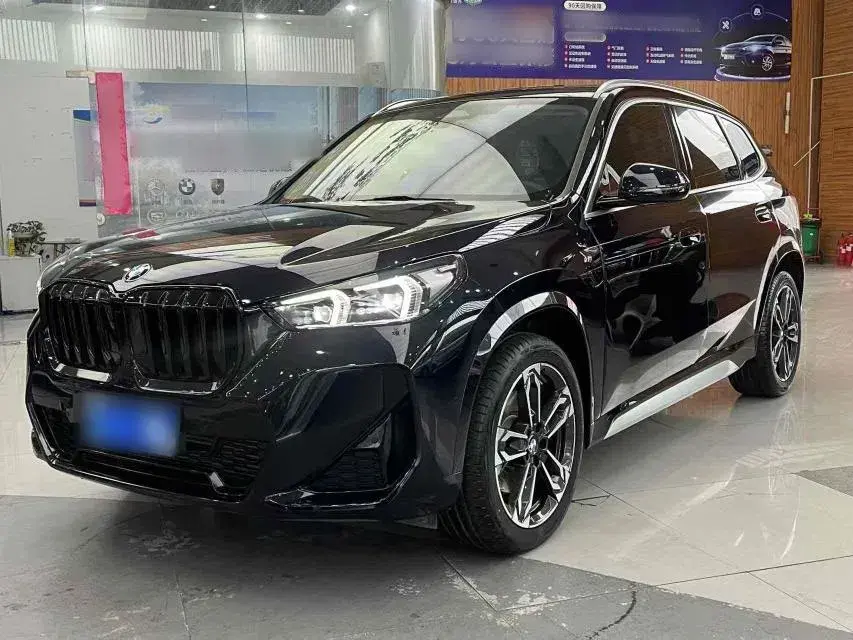 2023 BMW X1 2.0T 204HP L4 7DCT