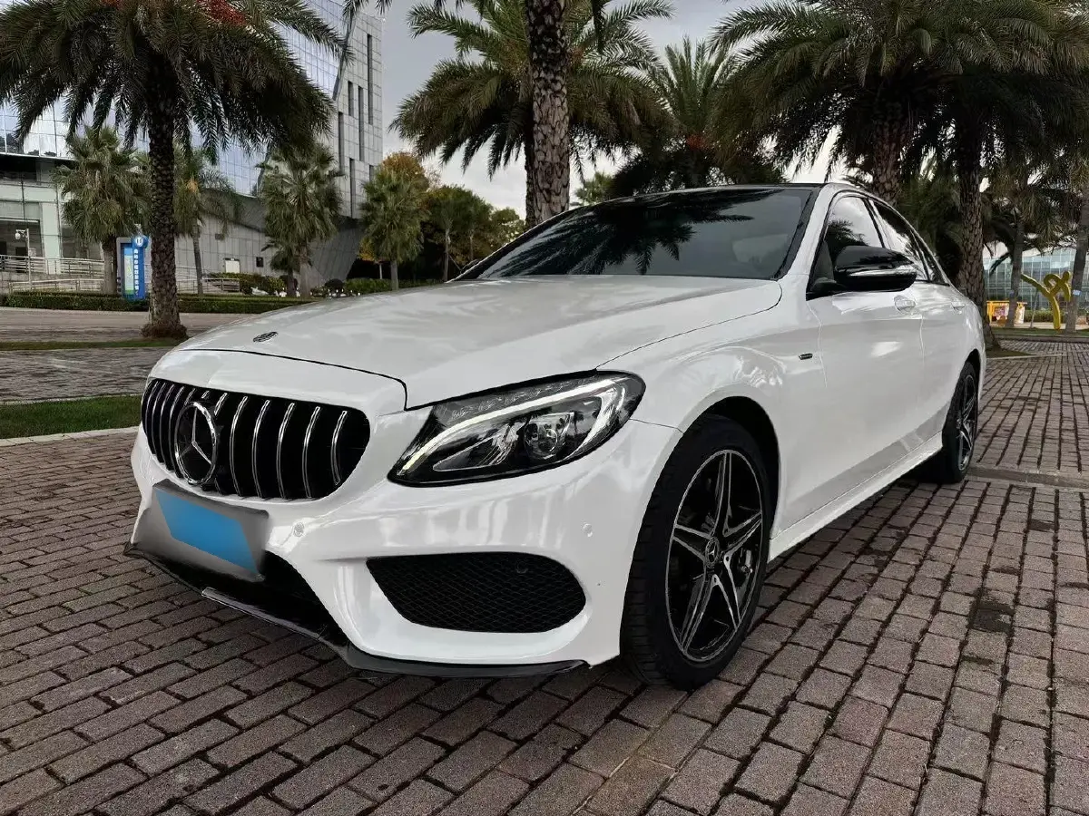 2018 Mercedes-Benz C Class 2.0T 184HP L4 9AT