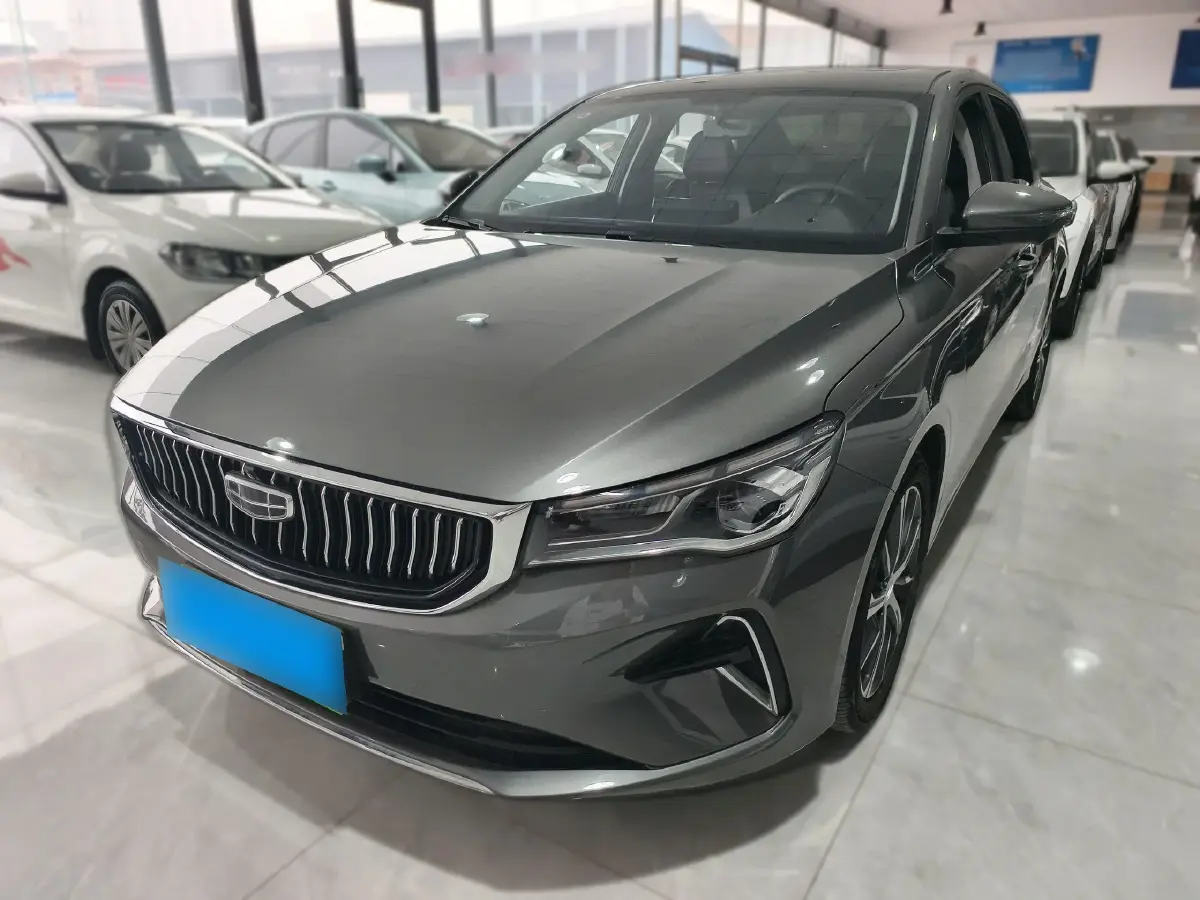 2022 Geely Emgrand 1.5L 114HP L4 CVT