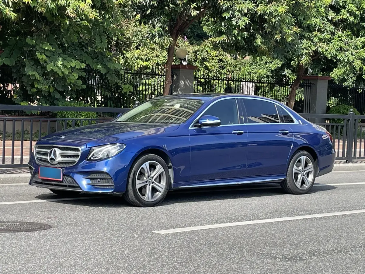 2019 Mercedes-Benz E Class 2.0T 184HP L4 9AT