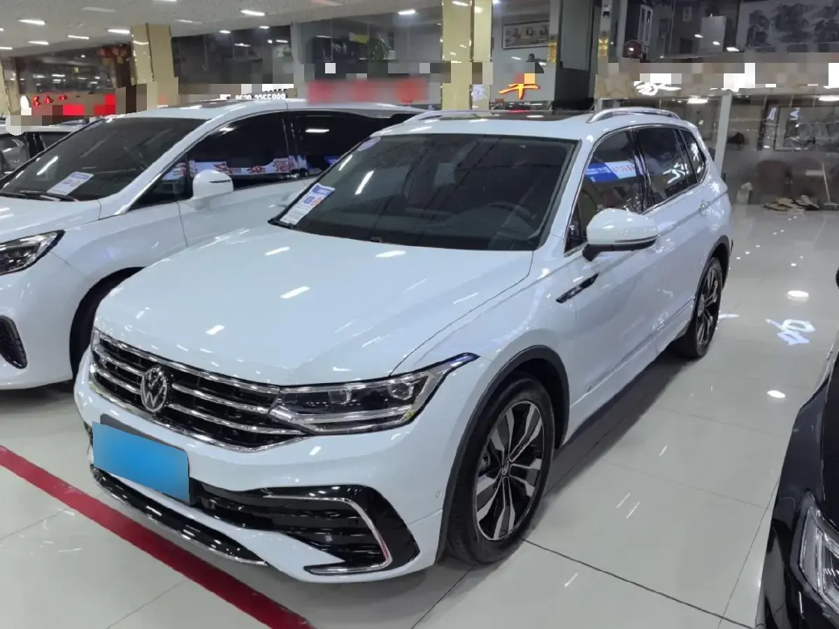 2024 Volkswagen Tiguan L 2.0T 186HP L4 7DCT