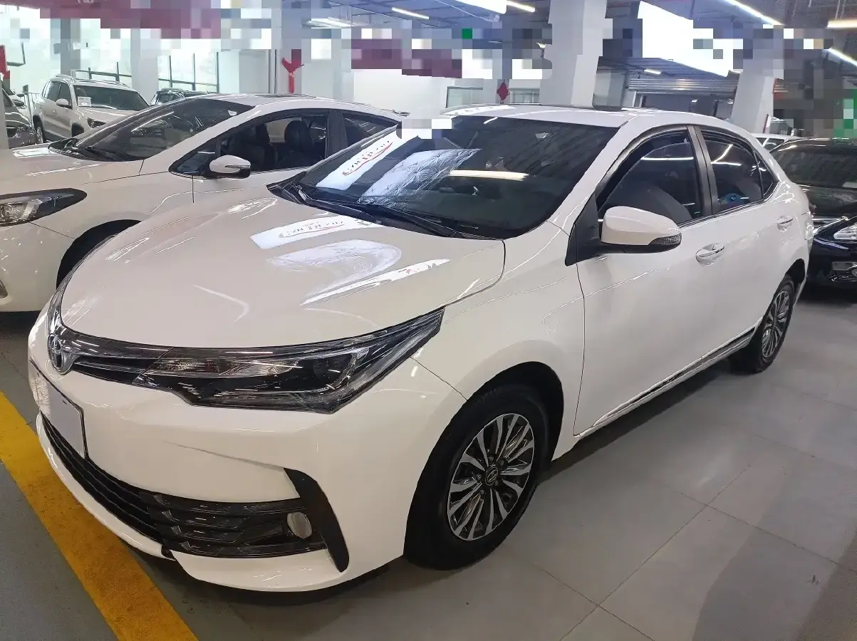 2018 Toyota Corolla 1.2T 116HP L4 CVT
