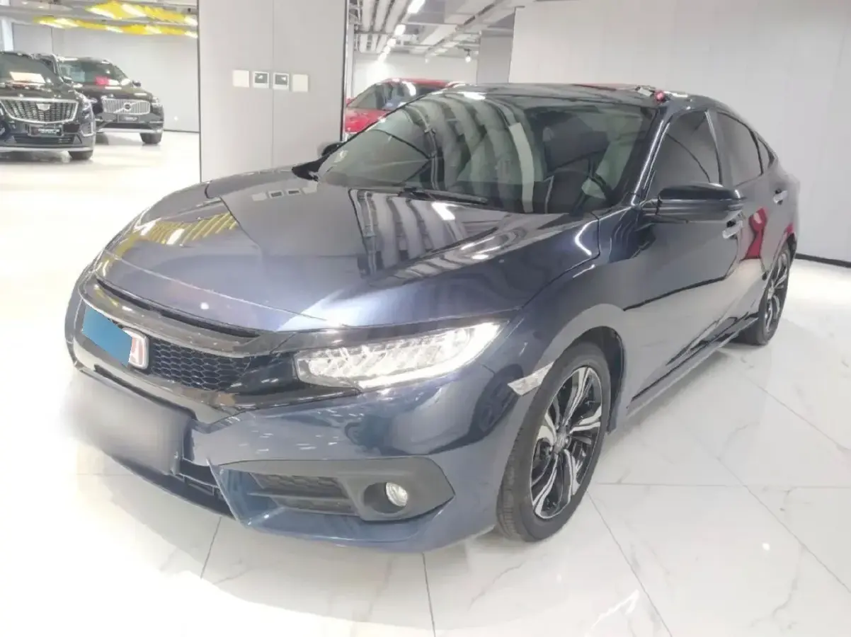 2016 Honda Civic 1.5T 177HP L4 CVT