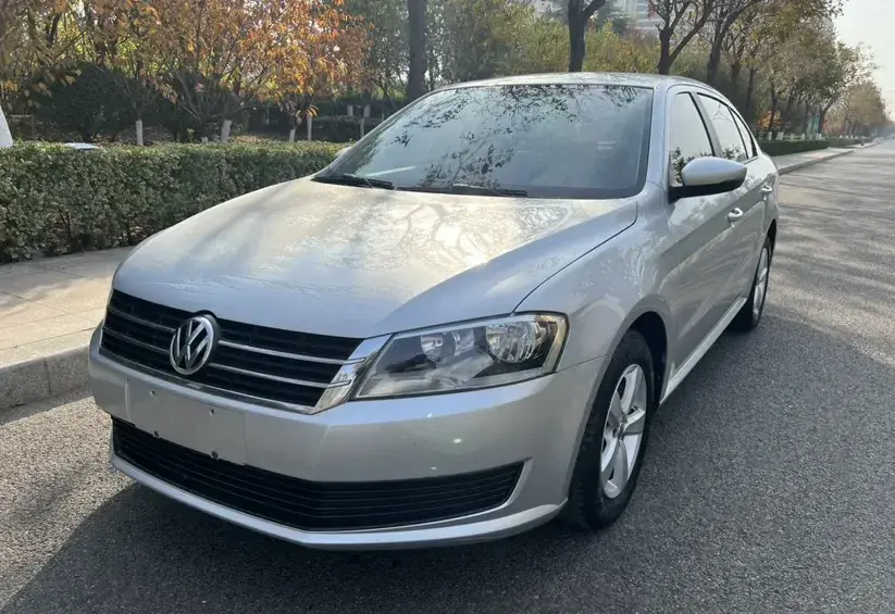 2013 Volkswagen Lavida 1.6L 110HP L4 6AT