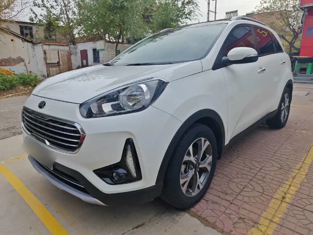 2017 Kia KX3 1.6L 125HP L4 6AT