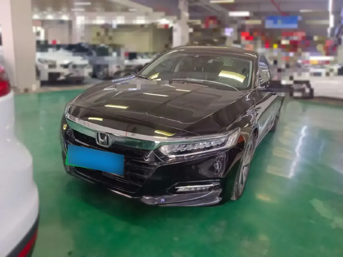 2018 Honda Accord 2.0L 146HP L4 E-CVT Hybrid