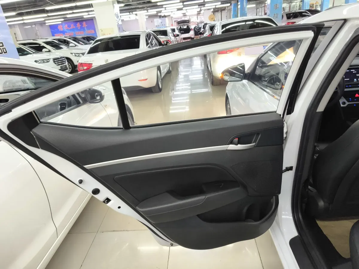 2018 Hyundai Elantra 1.6L 130HP L4 6AT,autocango,china used car exporter,china ev exporter,chinese used car exporter,chinese used ev exporter