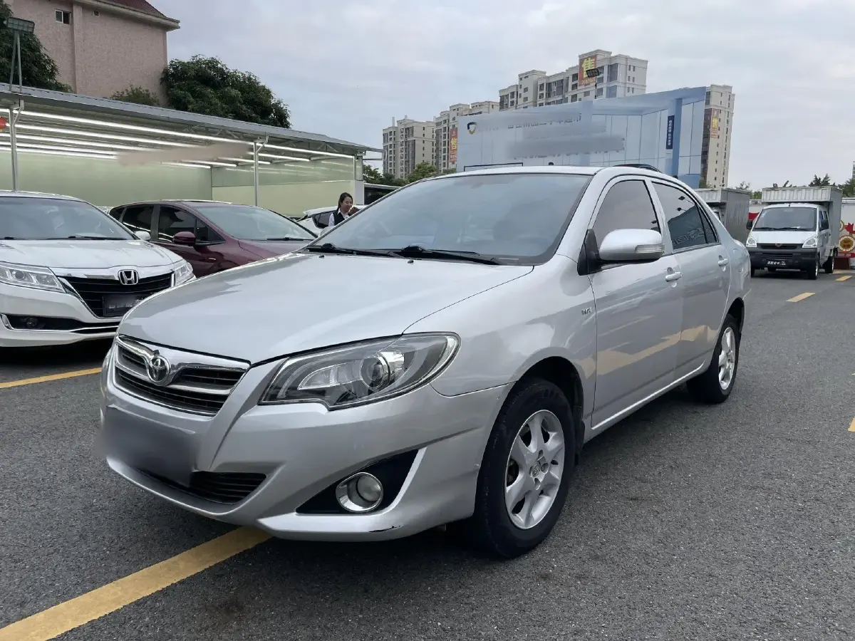 2013 Toyota Corolla 1.6L 120HP L4 5MT