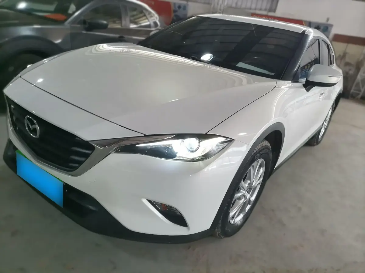 2018 Mazda CX-4 2.0L 158HP L4 6AT