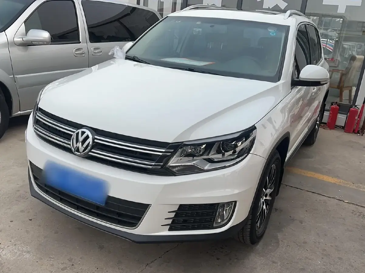 2013 Volkswagen Tiguan 1.8T 160HP L4 6AT