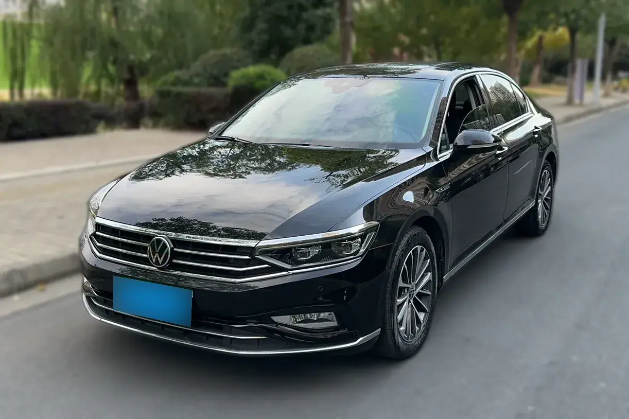 2020 Volkswagen Magotan 2.0T 220HP L4 7DCT