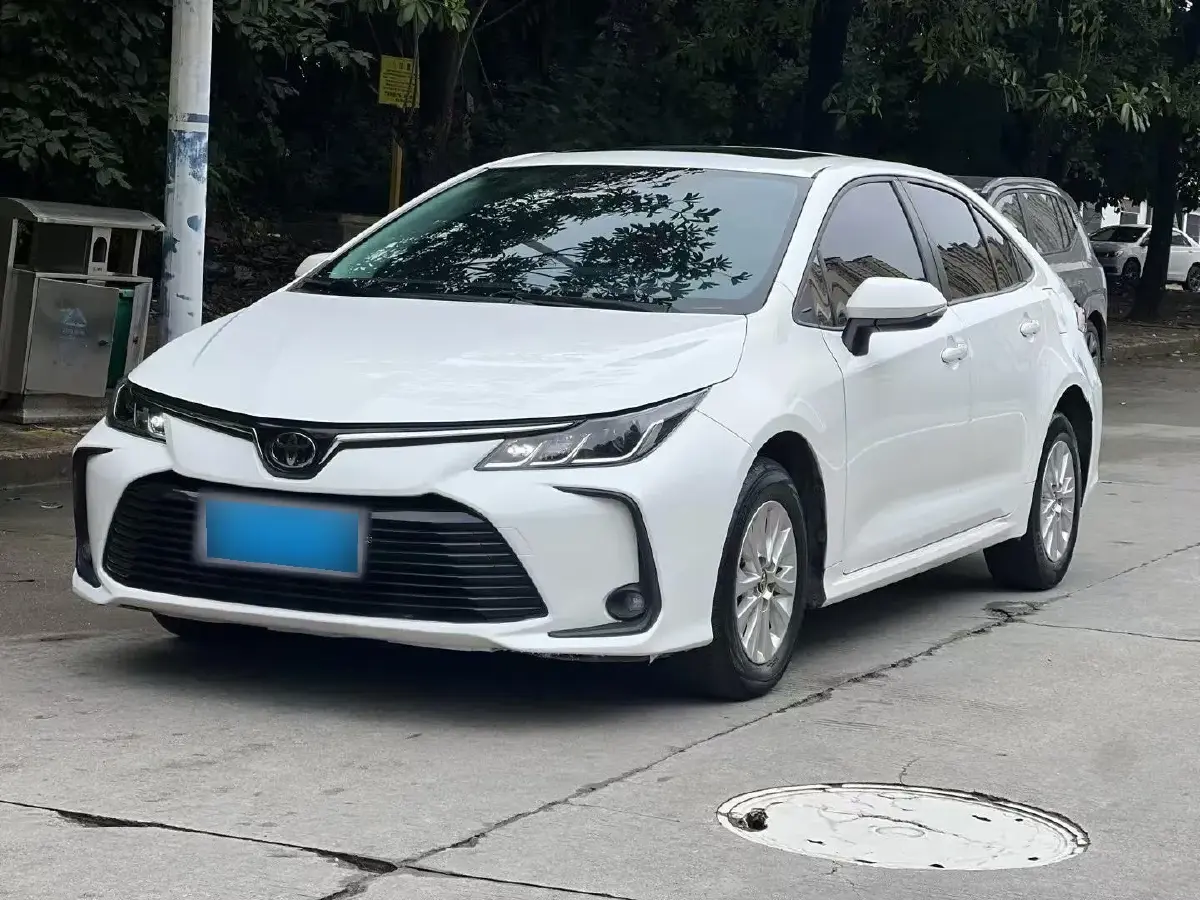 2021 Toyota Corolla 1.2T 116HP L4 CVT