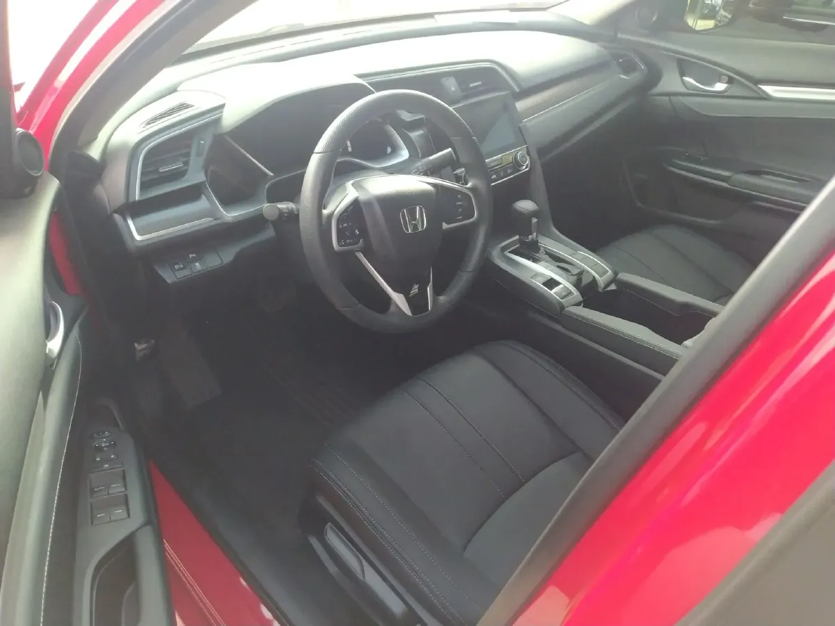 2019 Honda Civic 1.5T 177HP L4 CVT,autocango,china used car exporter,china ev exporter,chinese used car exporter,chinese used ev exporter