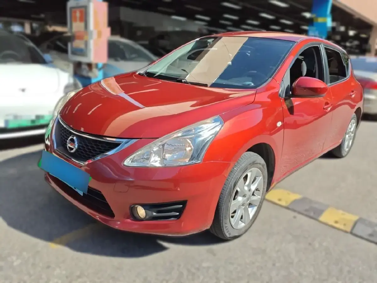 2011 Nissan Tiida 1.6L 126HP L4 CVT
