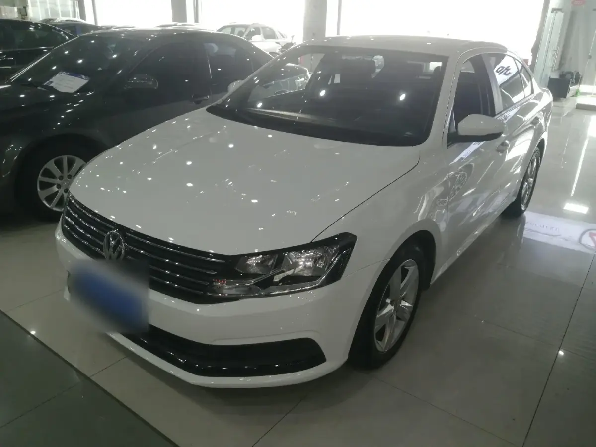2017 Volkswagen Lavida 1.6L 110HP L4 6AT