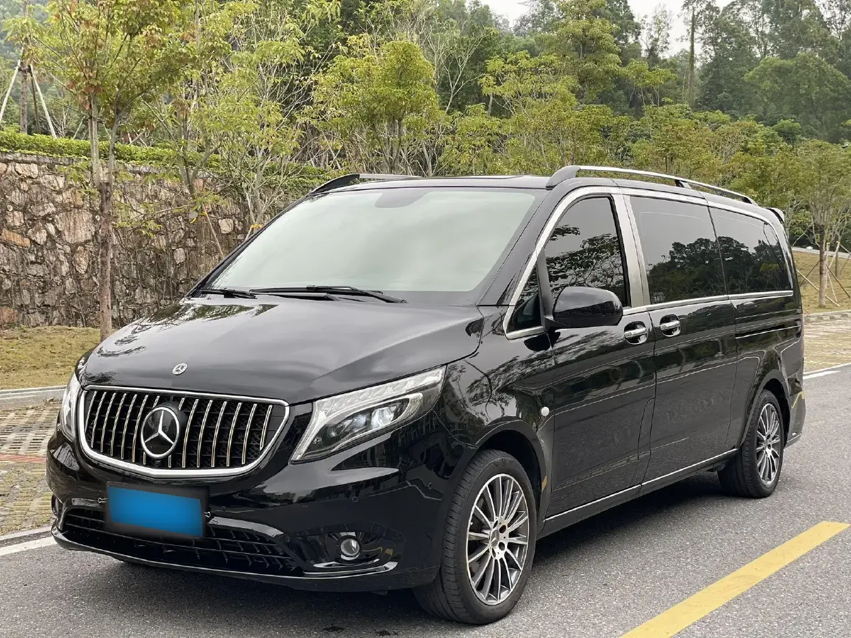 2018 Mercedes-Benz Vito 2.0T 211HP L4 7AT