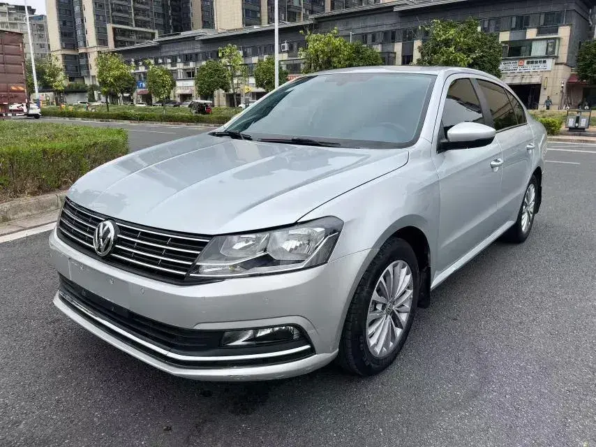 2015 Volkswagen Lavida 1.4T 131HP L4 7DCT