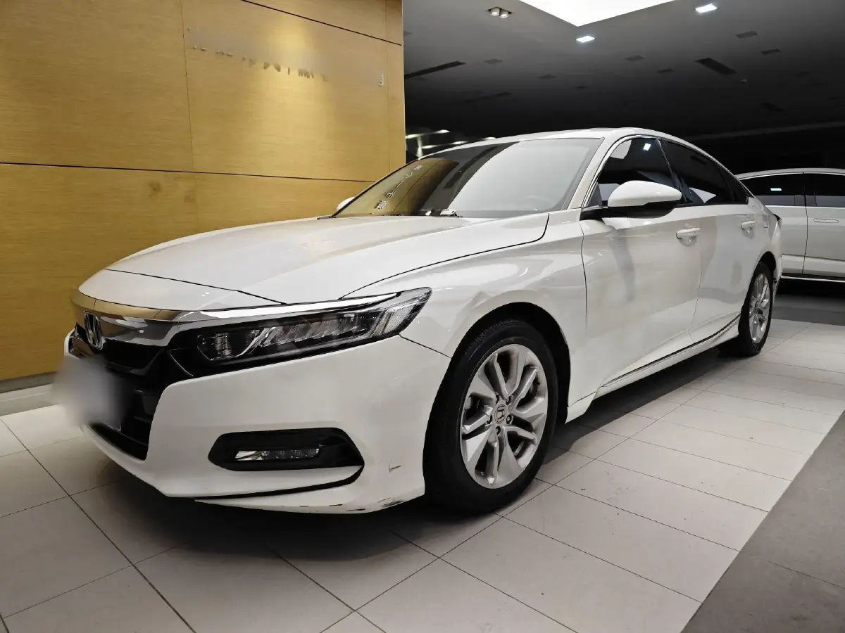 2018 Honda Accord 1.5T 194HP L4 CVT