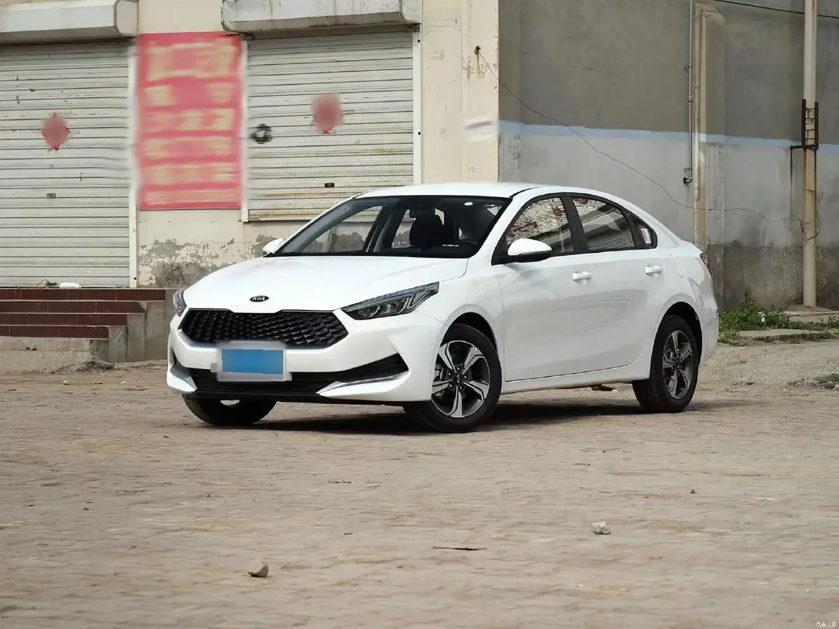 2019 Kia K3 1.5L 115HP L4 CVT