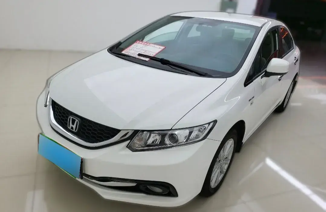 2014 Honda Civic 1.8L 141HP L4 5AT