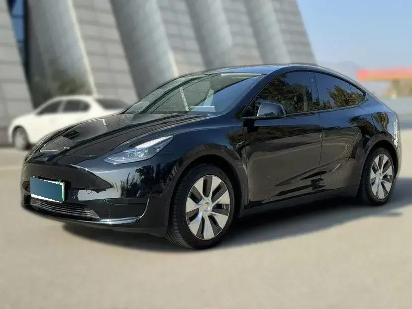 2022 Tesla Model Y BEV 60KWH