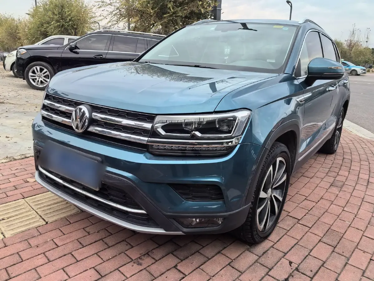 2020 Volkswagen Tharu 2.0T 186HP L4 7DCT
